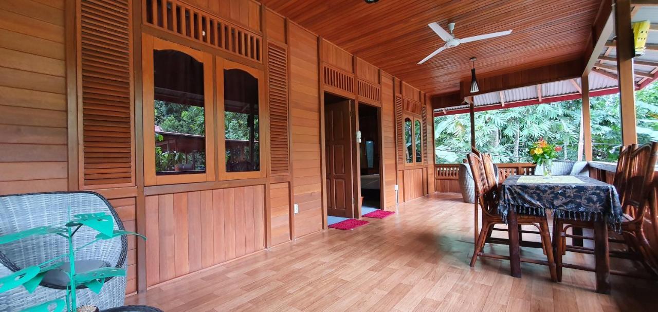 Bunaken Villa Queen'S Dive 마나도 외부 사진