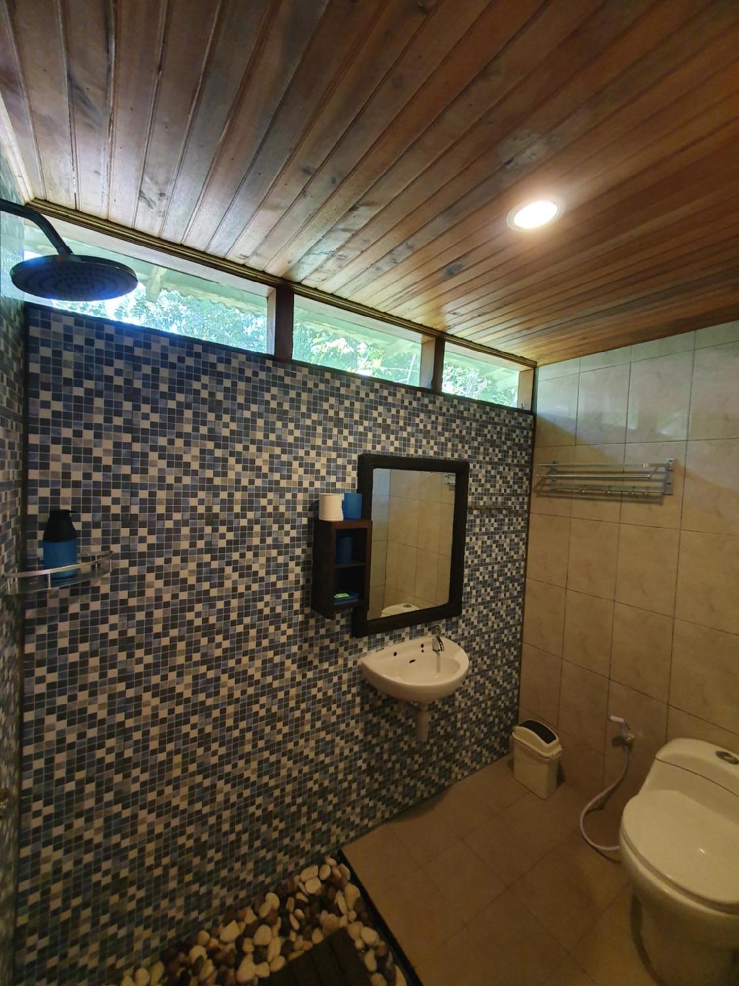 Bunaken Villa Queen'S Dive 마나도 외부 사진